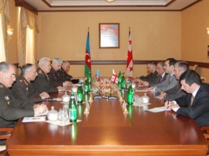 Səfər Əbiyev gürcü həmkarı ilə görüşüb