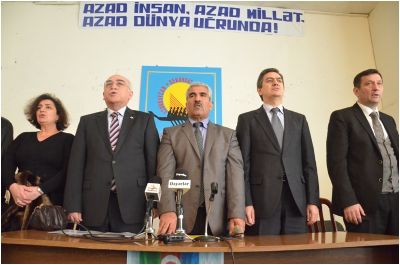 İсtimai Palatada QALMAQAL - Zəfər Quliyev: “Vidadi Mirkamalla mübahisəmiz düşdü”