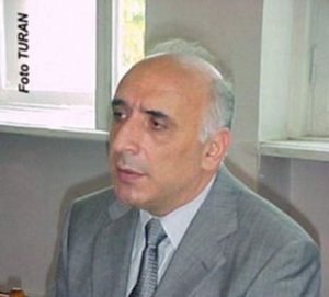 Prezidentin sabiq işlər müdiri Akif Muradverdiyev həbs olundu - YENİLƏNİB