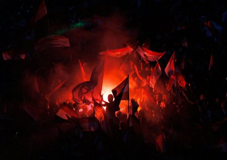 Prezidenti onlar devirdilər - FOTOLAR