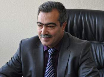 Vüqar Səfərli: “Jurnalistlərin təzə evə köçmələri bir-iki ay çəkə bilər” 