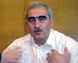 Əhməd Oruc MSK-ya ilk müraciət edən namizəd oldu