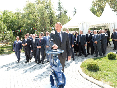 Prezident İlham Əliyev Kürdəmirə gedib - Yenilənib