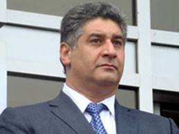 Azad Rəhimov prezidentin səhifəsində cavab verəcək