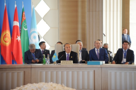 Prezidentlərin Zirvə toplantısından FOTOLAR