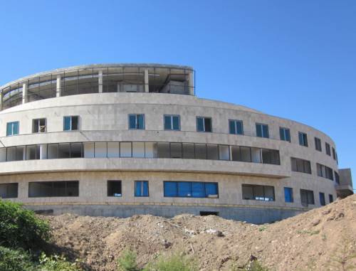 Rusiya şirkəti Xankəndində müasir xəstəxana tikir