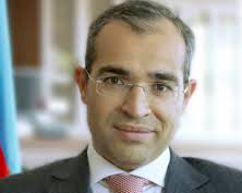 Nazir müəllimlərə dövlət qulluqçusu statusunun verilməsi ilə bağlı rəyini açıqlayıb