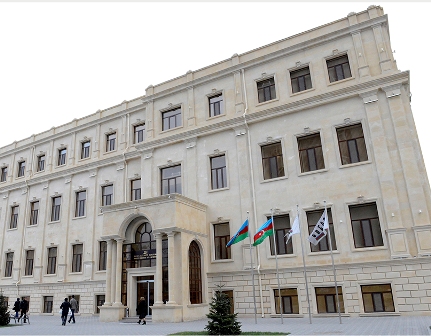 Abituriyentlərin Bakı Ali Neft Məktəbinə marağı rekord həddə çatıb
