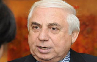 Deputatın nəvəsi tələbə adını qazanıb