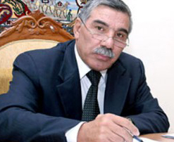 Zəlimxan Yaqub Gürcüstanda nə edir?