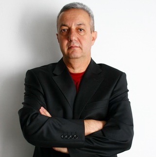 Elmi işçinin televizor sındırmaqlığı və yaxud “ReZONAns” göstərir.., Allah göstərməsin!