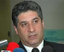 Azad Rəhimov: "Prezident seçkilərində 600 min gənc ilk dəfə səs verəcək"