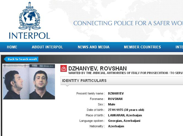 Rövşən Lənkəranski İnterpolda axtarışa verildi