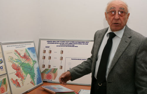 Akademik: "10-15 ildən sonra indi elmə gedən gənclər hamıdan yaxşı yaşayacaq” - MÜSAHİBƏ