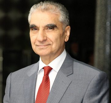 Sabiq deputatın rektor olduğu Azərbaycan Universitetində biabırçılıq
