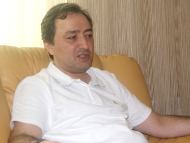 Orxan Kərimov: “Prezidentə müraciətim hansısa məmurun masasında yatır”