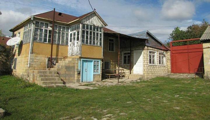 “Bəyin oğurlanması”ndakı o məşhur ev - FOTOLAR