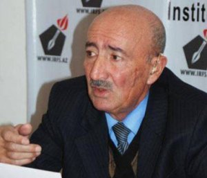 Qardaşı İsgəndər Həmidova qarşı çıxdı