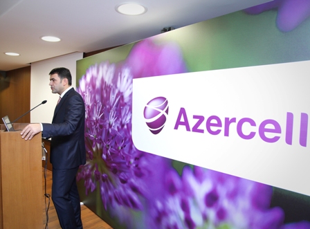 Azercell son nailiyyətlərini mətbuatla bölüşür
