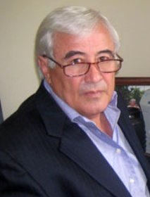 Rəsul Quliyev Milli Şuranı ələ saldı: “Bu mitinqlə heç icra başçısı da seçilməz”