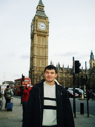 Prezidentliyə namizədin ailəsi - 4 övlad, 7 nəvə sahibi Sərdar Cəlaloğlu