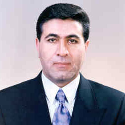 Mais Səfərli namizəd seçimini etdi