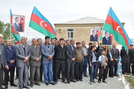 “Azərsu” Qobustan və İsmayıllı sakinlərinin köməyinə çatdı