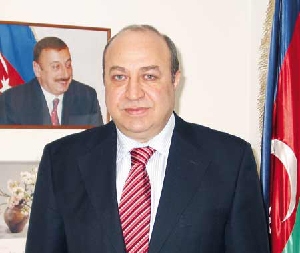 Eldar Həsənov səs vermək üçün Bosniya və Hersoqovinadan İstanbula gəlib