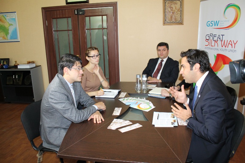 Fuad Muradov Pan Gi Munun xüsusi nümayəndəsi ilə görüşüb 