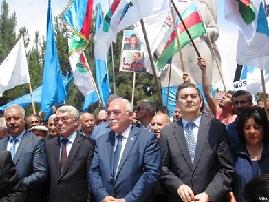 Milli Şuranın mitinqinə İCAZƏ VERİLDİ