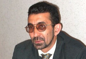 Qənimət Zahid ictimaiyyətdən kömək istədi