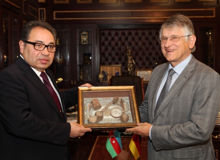 Nobel mükafatı laureatı BDU-da olub 