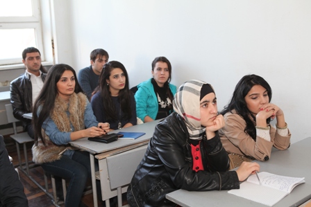 Modern.az-ın baş redaktoru BDU-da Jurnalistika fakültəsinin qonağı olub - FOTOLAR