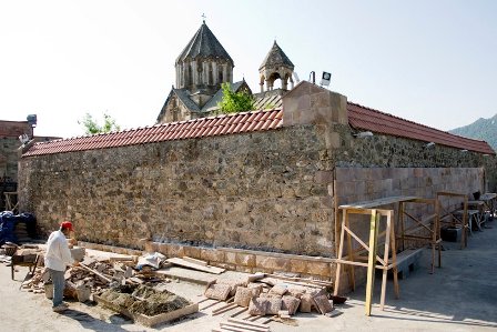  Ermənistan ziyalıları Qarabağdakı vandalizmə etiraz  məktubu yazdılar