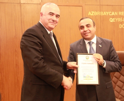 QHT Şurası icraçı direktorunun 50 illik yubleyini qeyd edib