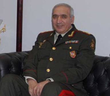 Müdafiə nazirinin müavini Çingiz Məmmədov istefa verdi