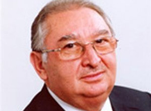 Deputatlar asudə vaxtı necə keçirir? - Rəsm əsərləri, şeir, ev dekoru və sirk...