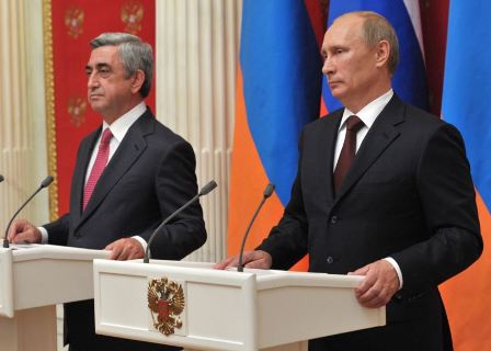 Putin Ermənistana gəldi