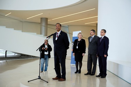 Heydər Əliyev Mərkəzində "Kosmosa səyahət" sərgisinin premyerasıı olub-FOTOLAR