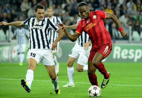 "Qalatasaray" yenə tarix yazdı - "Aslanlar" 1/8 finalda - VİDEO