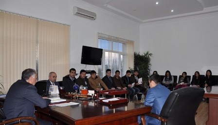 Deputat qəbulda yüksək bal toplamış lerikli tələbələrlə görüşdü