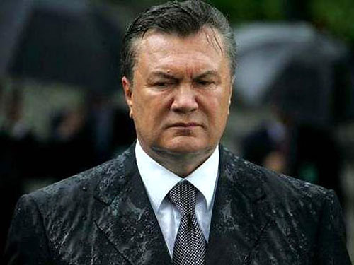 Yanukoviç keçmiş prezidentin təşkil etdiyi dəyirmi masaya gələcək