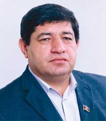 Nizami Cəfərov Qar qızla Şaxta babaya qahmar çıxdı: “Əvvəl mən də əleyhinəydim”