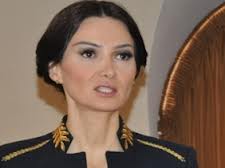 Qənirə Paşayeva Nəsibbəy Yusifbəyliyə abidə ucaldılmasını təklif edib