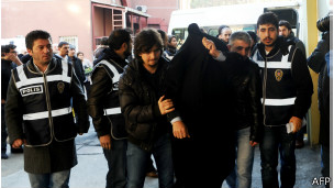 Sədərək gömrük rəisinin Türkiyədə həbsilə bağlı danışıqlar aparılır