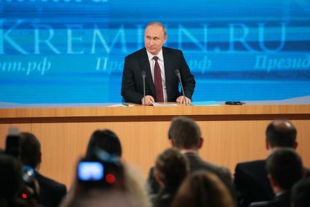 Putin: “Ukrayna Avropa Birliyinə gedirsə, biz özümüzü müdafiə etməyə məcburuq” –AÇIQLAMA