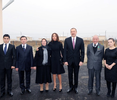 Prezident ad gününü köçkünlərin arasında qeyd edəcək
