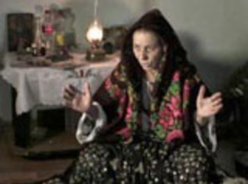 Cadu cahillikdirsə, cadu yazdıran siyasətçi kimdir? - Üç RƏY