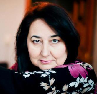 Telli Pənahqızı Rəqsanənin müdafiəsinə qalxdı: “O mahnının sözlərini mən yazmışam, vallah ayıbdır!”