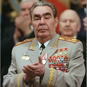 Leonid İliç Brejnev - yarızarafat, yarıgercək... 